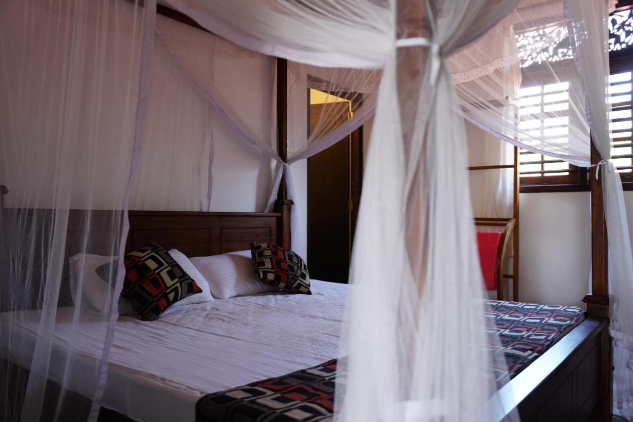 The Soul Inn Kabalana Ahangama Exteriör bild
