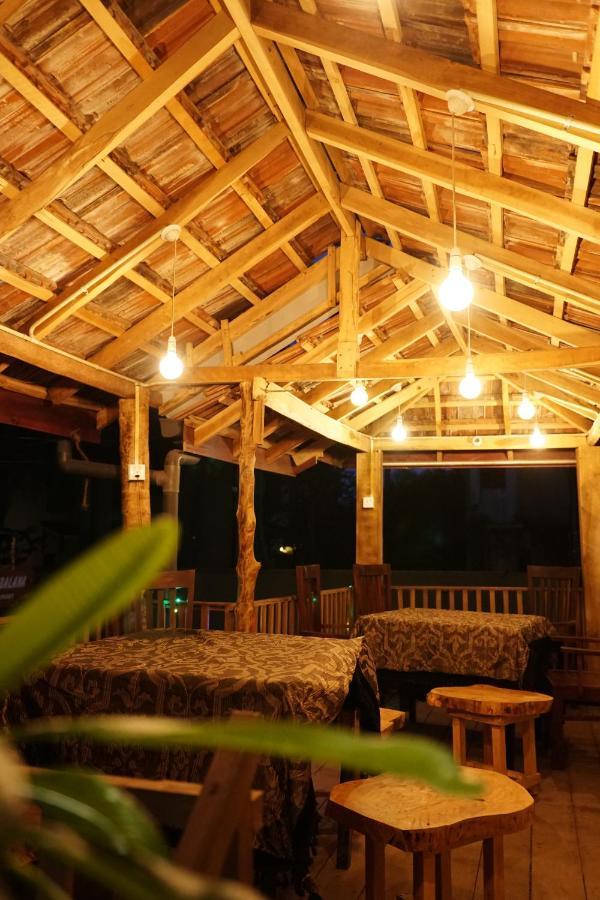 The Soul Inn Kabalana Ahangama Exteriör bild